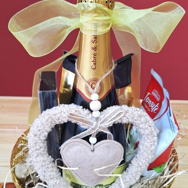Cesta de regalo 16