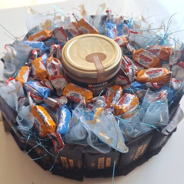 Cesta de regalo dulce 2
