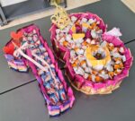 Tarta número con bombones - Imagen 14