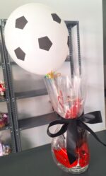 Cesta de regalo pequeña para futbólista - Imagen 10